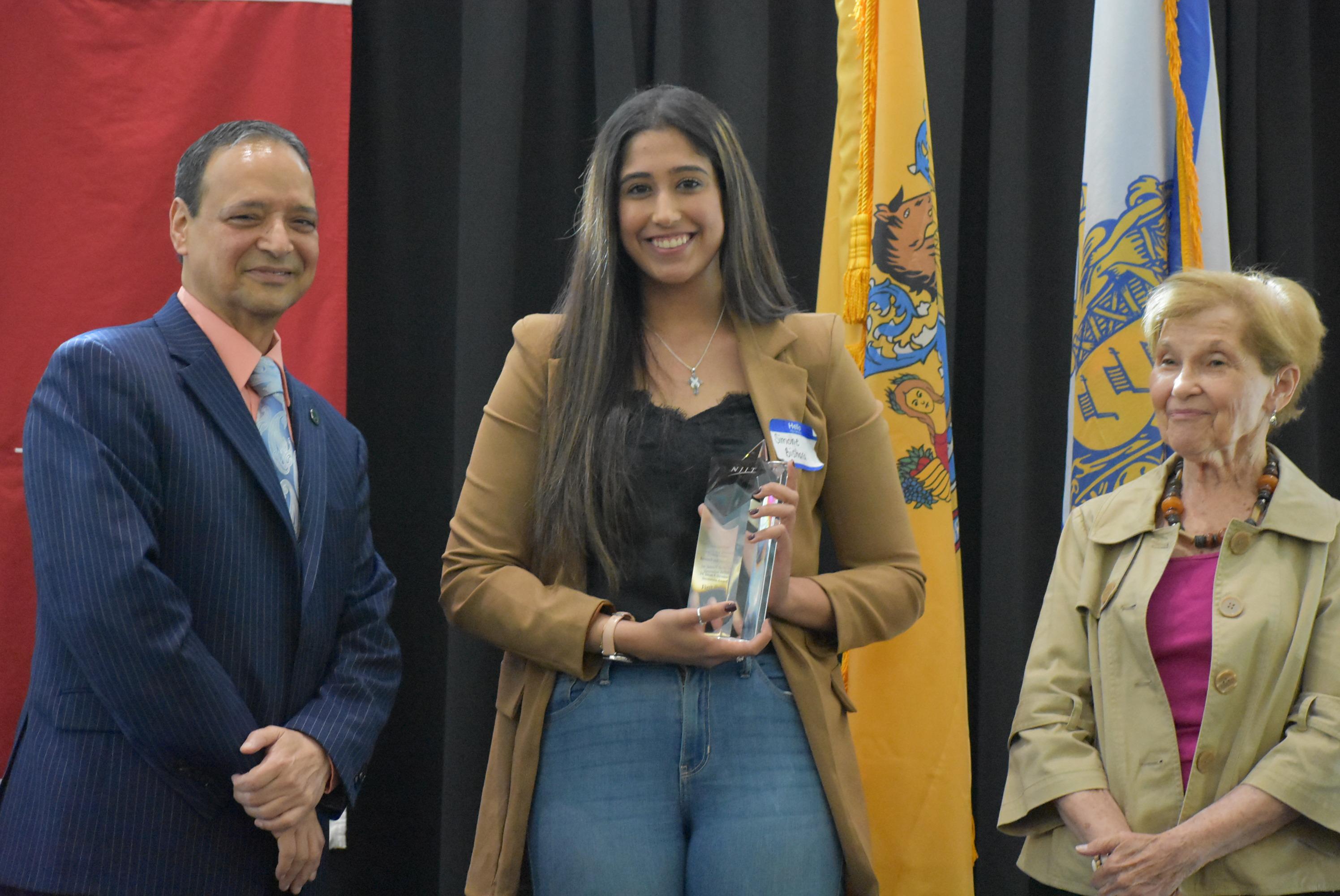 Simone Bishara, a McNair scholar majoring in biochemistry won first prize. 