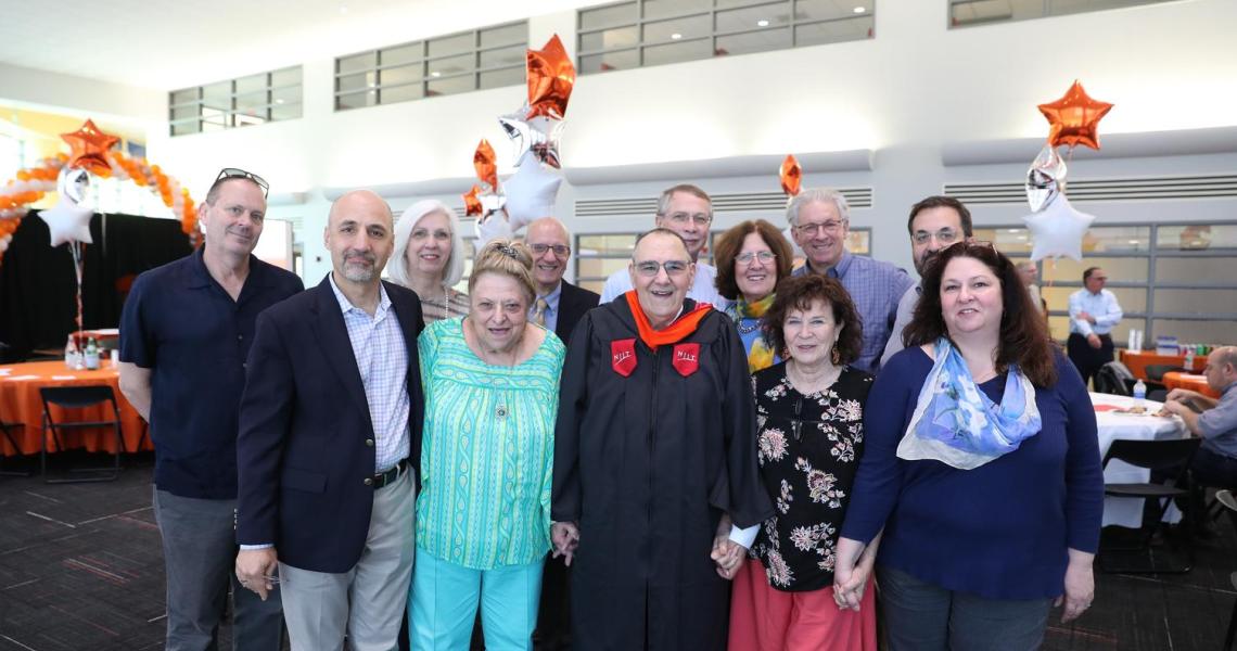 Chris Antholis and family