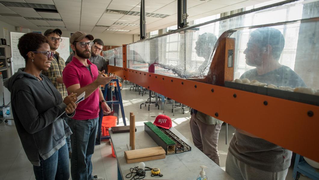 NJIT a Top 100 Graduate School for Engineering, by US News & World Report