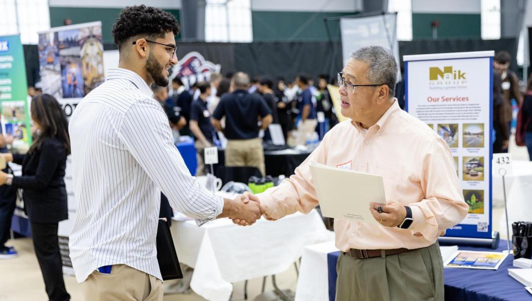 Record Number of Students Go One-on-One with Employers at NJIT's Career Fair 