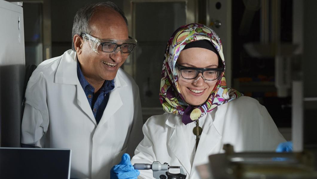 NJIT's Rajesh Davé Wins Lifetime Achievement Award from American Institute of Chemical Engineers 